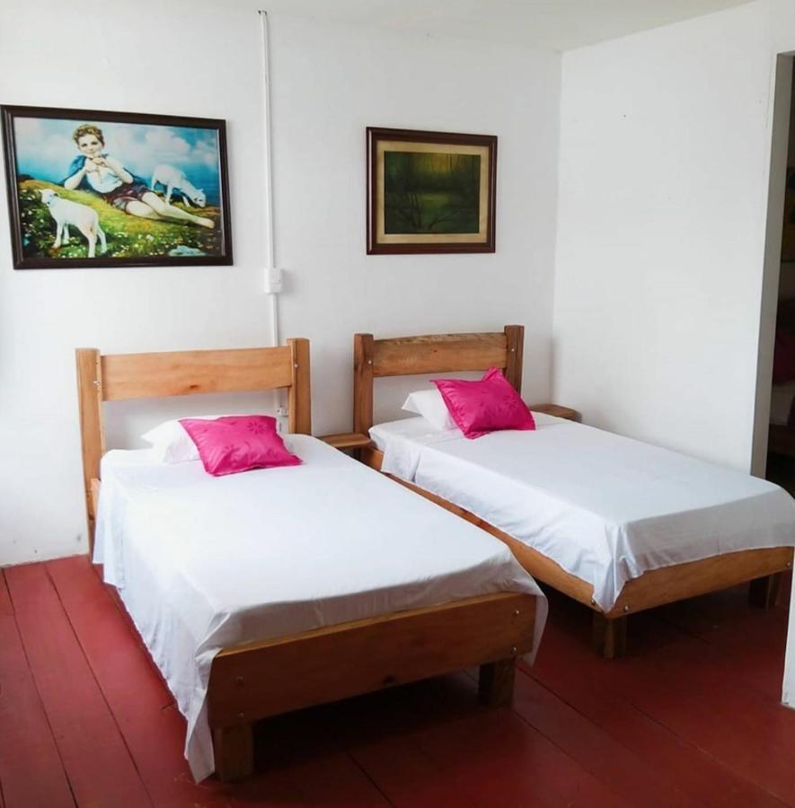Arbol Cafe Hotel Caicedonia ภายนอก รูปภาพ